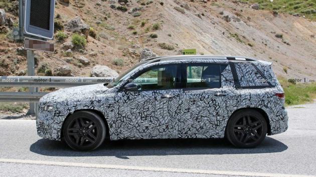或搭载2.0T发动机 AMG GLB 45谍照曝光