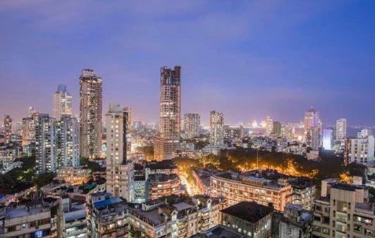 印度最发达的首都城市孟买,号称超越上海,却不如中国的重庆