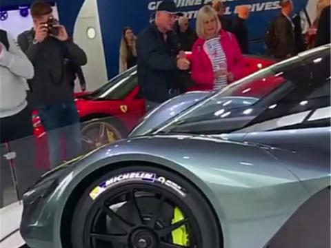 最“快”阿斯顿马丁，配最强自吸引擎，车价2253万，全球仅150台