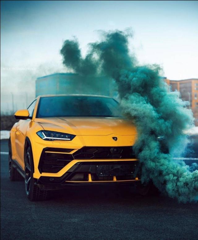 “牛气冲天”的兰博基尼首款SUV,URUS视觉美图!