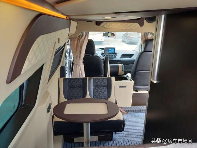 20多万起福特新全顺房车空间小?小额头还有新世代了解一下