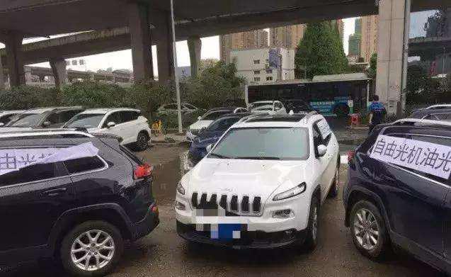 又一合资品牌凉凉,曾经硬汉最爱,如今销量大跌,美女总裁离职