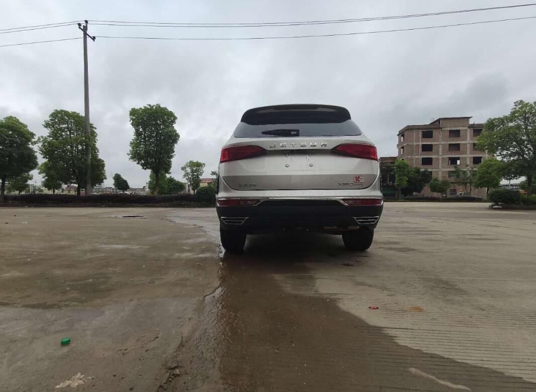 12万不到提的中大型SUV,空间堪比汉兰达,车主大赞:是台好车