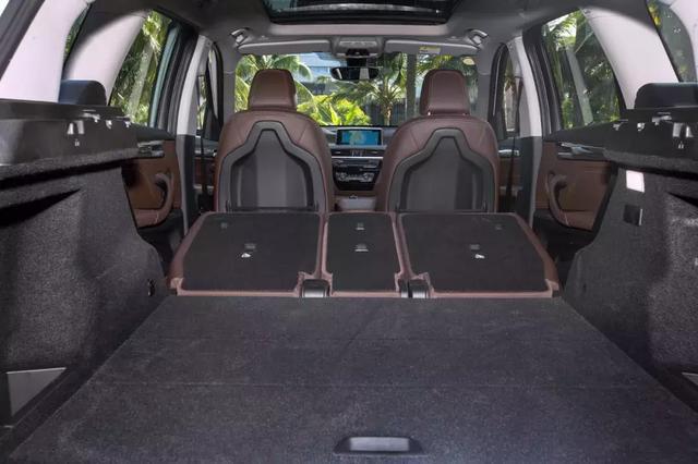 平顺、省油、纯电里程还能跑110公里,BMW X1 PHEV有点嚣张