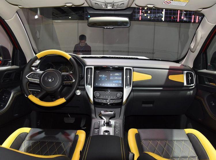 长城板“猛禽”将上市,内饰过于奢华!网友:牧马人也摁不住