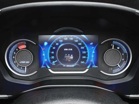 看传统车企与新势力之间的“智能黑科技”角力