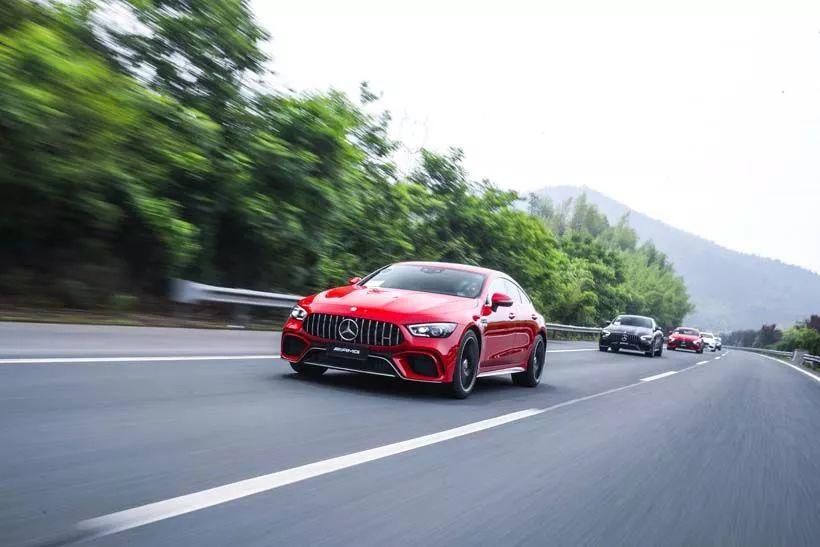 车中灭霸——AMG GT 63 S