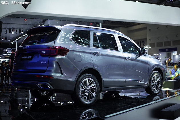 斯威G05重庆车展首发亮相 定位中级七座SUV