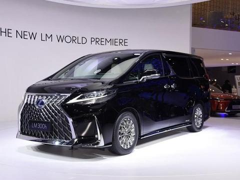 雷克萨斯4座MPV来了，顶级头等舱座椅，后排还有26英寸电视机