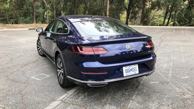 2019款大众Arteon,性能与颜值超奥迪A4,是大众CC的继承者