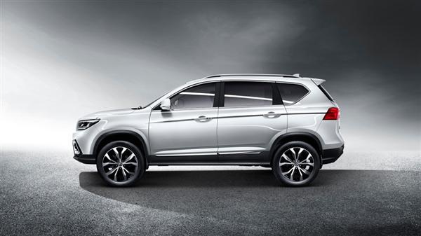 定位紧凑型SUV 东风风行全新景逸X5L正式上市售价11.68-12.98万