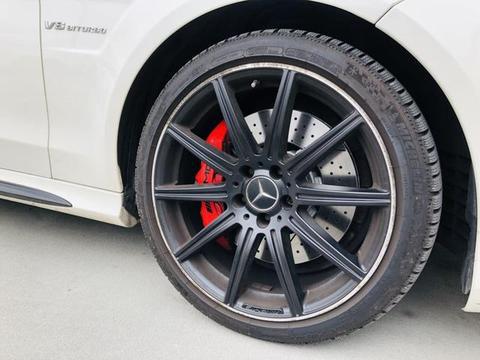 奔驰C63，最喜欢的旅行车，有型