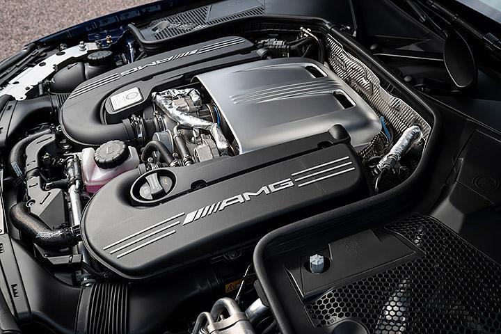 德国人也迷信九九神功?赛道试驾奔驰AMG C 63 S