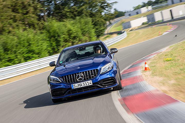 德国人也迷信九九神功?赛道试驾奔驰AMG C 63 S