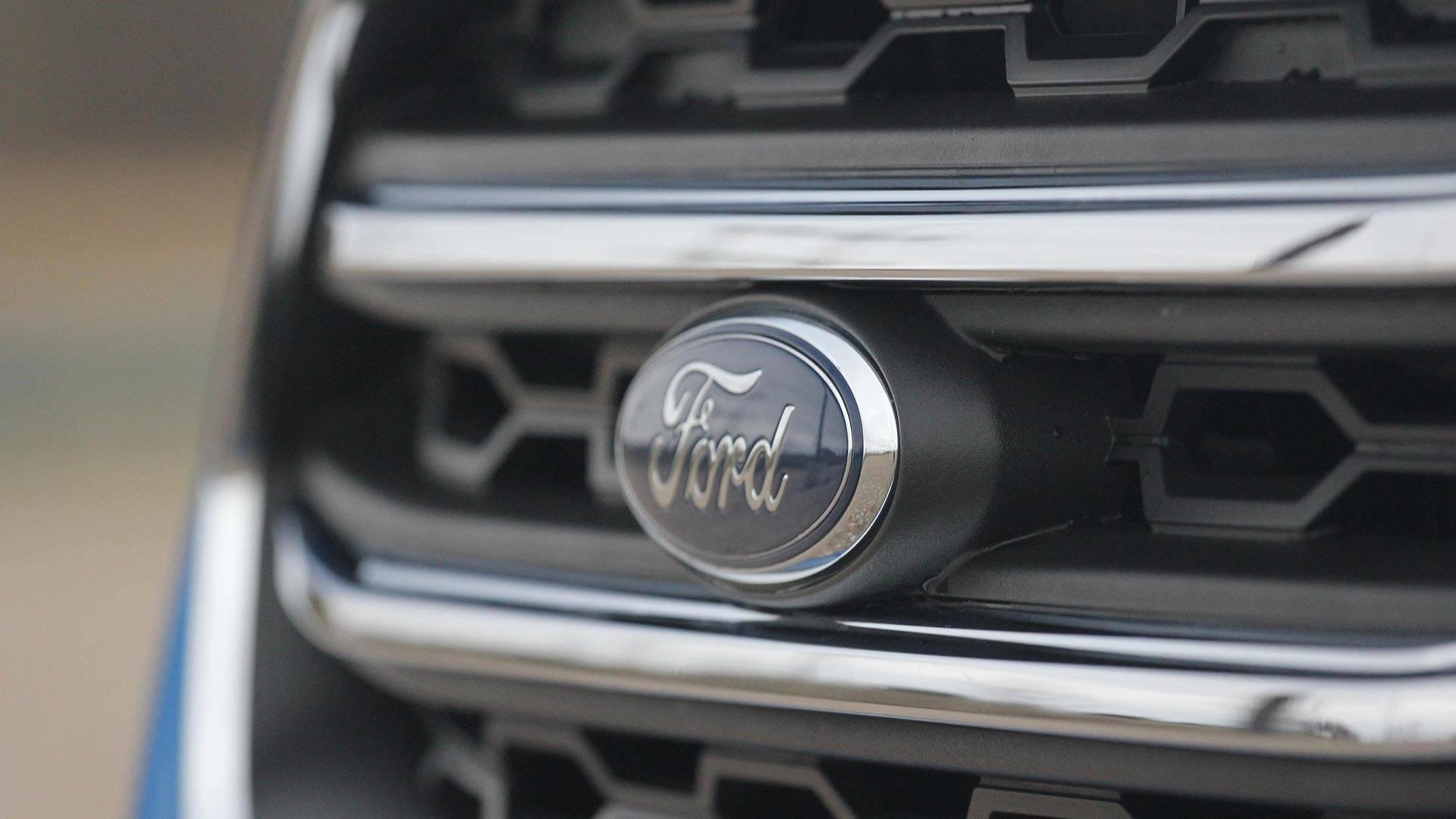 长4.3米卖8万不到,底盘比RAV4还高,如此合资SUV为何卖不掉?