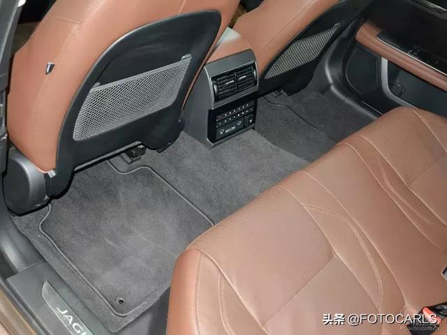 捷豹XFL 2.0T四驱尊享版实拍,以价换量效果差,真被BBA玩死了