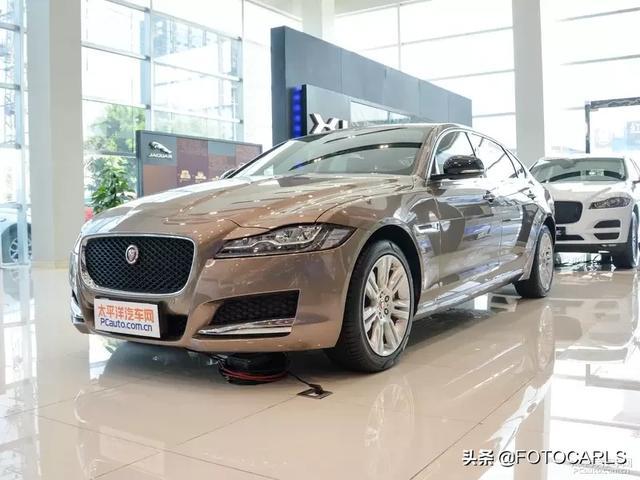 捷豹XFL 2.0T四驱尊享版实拍,以价换量效果差,真被BBA玩死了