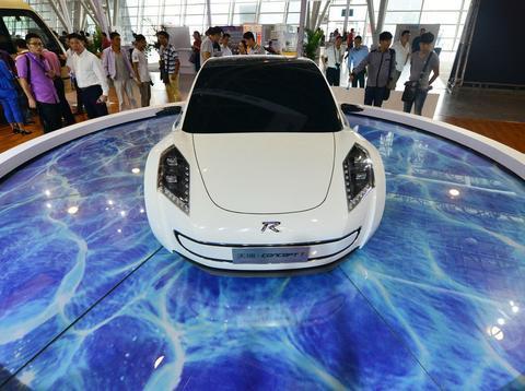 头号研报：​新能源乘用车获政策扶持 相关概念股值得关注