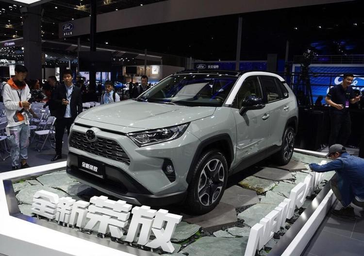 好饭不怕晚!丰田今年还将推三款新车,全新RAV4要来了