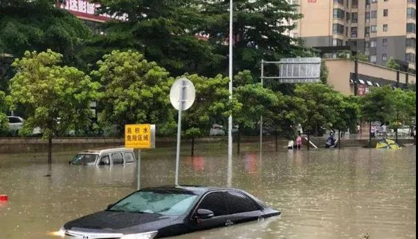 一场暴雨就能让电动车全部歇菜?未来电动车会是主流吗