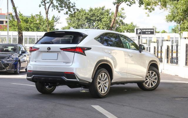 不到30万的进口SUV,三套动力可选,品控一流,竟比BBA保值率高