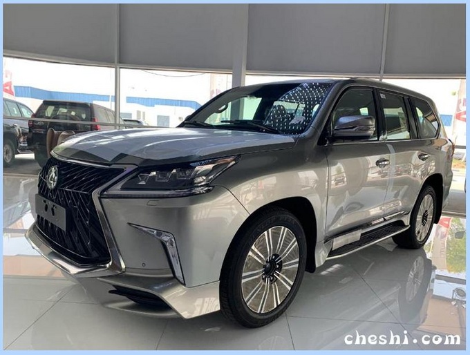 雷克萨斯LX 570巅峰版到港!比宝马X7还贵10万,至少加价20万