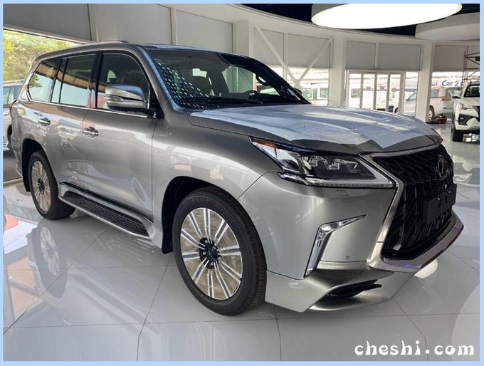 雷克萨斯LX 570巅峰版到港!比宝马X7还贵10万,至少加价20万