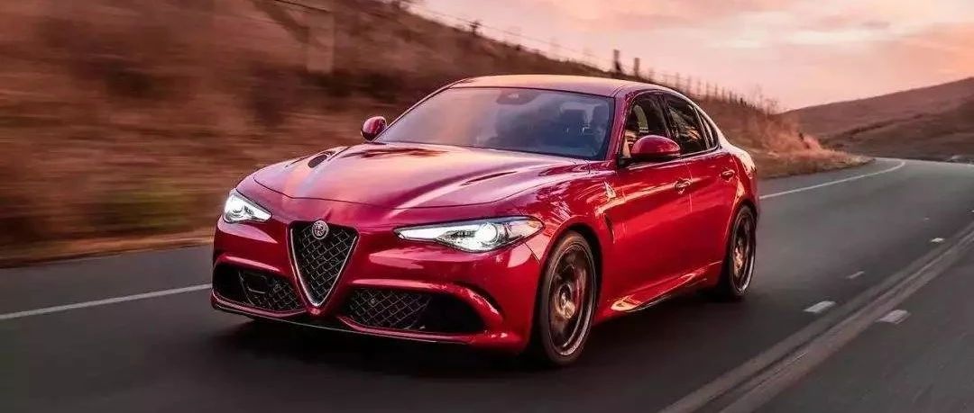 阿尔法·罗密欧，优衣库同款卷帘门了解一下？