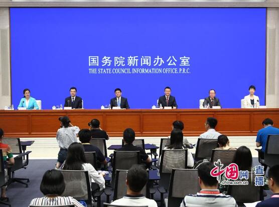 6月12日,国新办举行国务院政策例行吹风会,介绍促进社会办医持续健康规范发展有关情况。中国网 宗超 摄