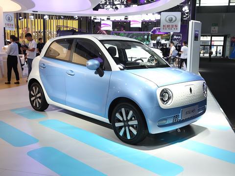 欧拉R1用实力惊艳CES电子展，ME平台的实力不服不行！