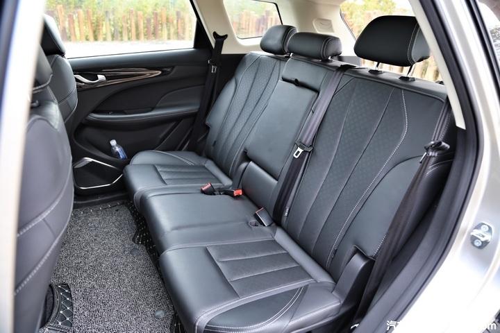 8万就能买到的中型SUV,捷途X90为何能叫板汉兰达?