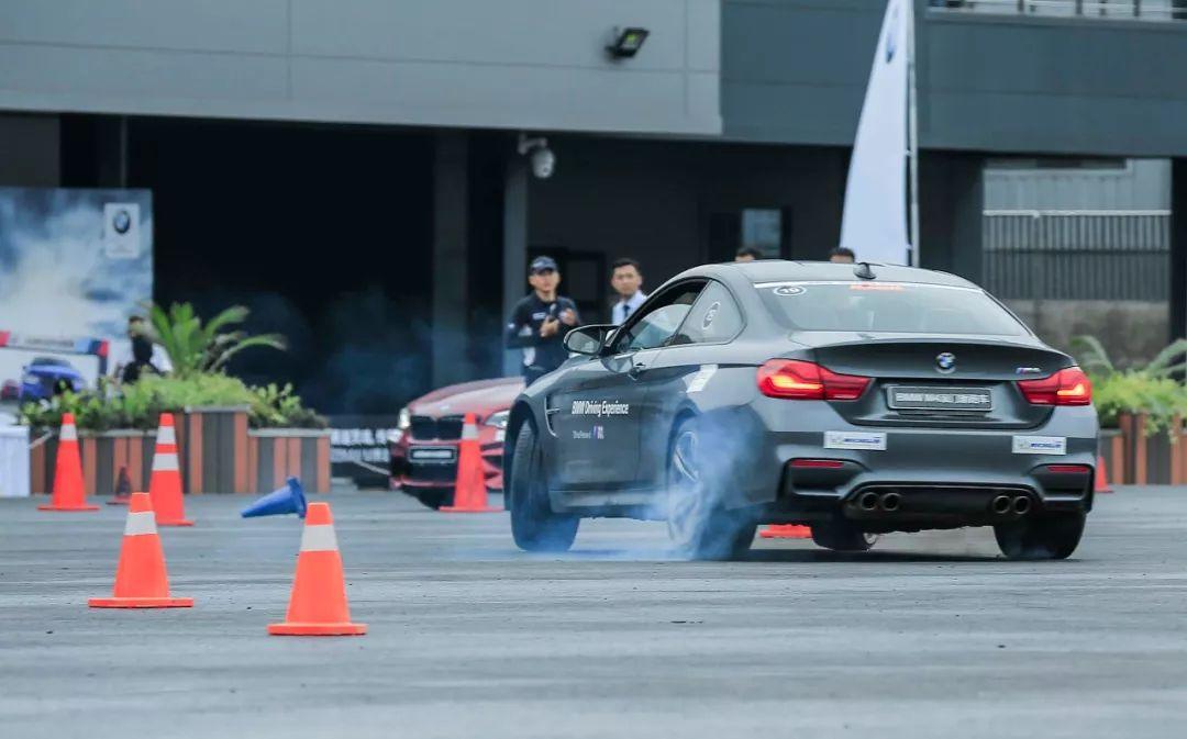 BMW M：鲜衣怒马少年时，最是赛道好时节