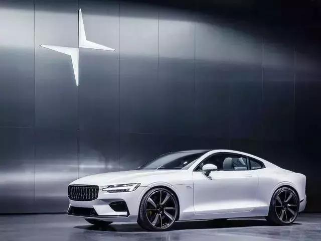 Polestar 2全球首批车型CES亮相,除了设计这个车内系统太特别