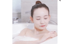 像奶油的沐浴慕斯，30秒爱上洗澡，家里没浴缸也能体验“泡澡”的乐趣！
