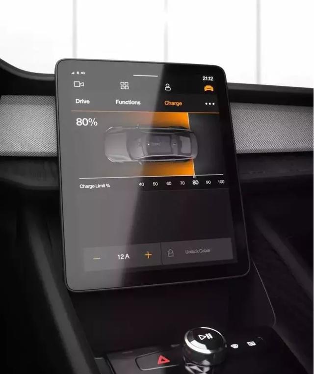 Polestar 2全球首批车型CES亮相,除了设计这个车内系统太特别