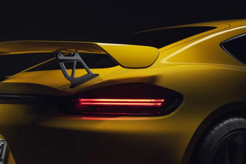 中置引擎六大梦想:2020款保时捷Cayman GT4和Boxster Spyder