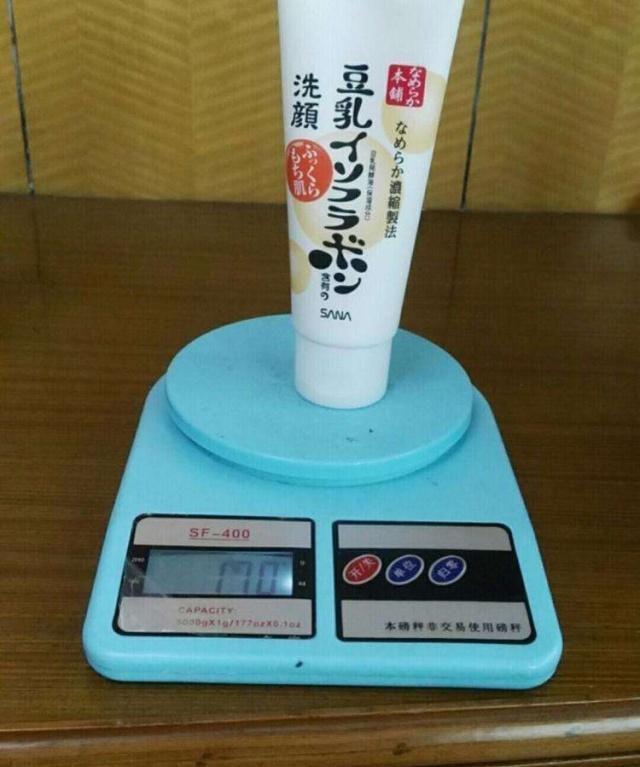 过安检需要注意哪些？曾轶可机场安检不脱帽子到底占没占理？