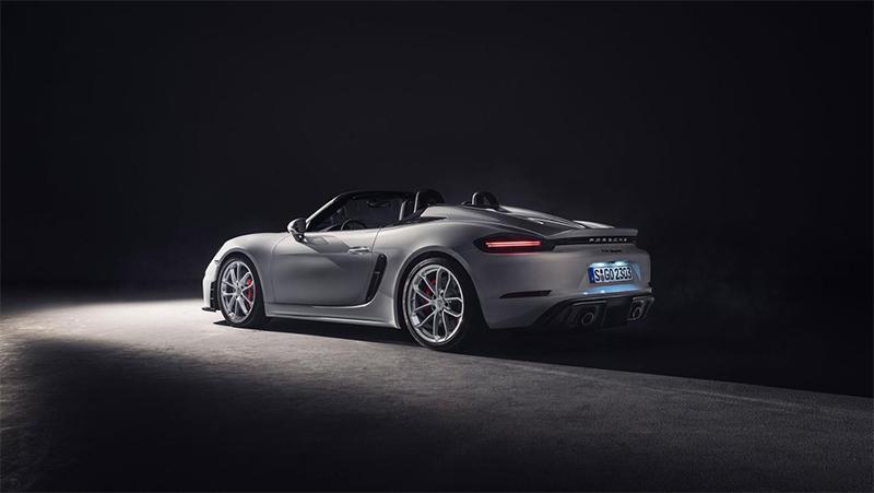 自吸+手动 保时捷718 Cayman GT4和718 Spyder官图发布