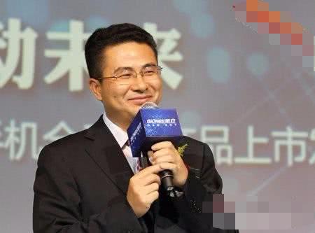 金立终被“扼杀”,刘立荣特斯拉奔驰210万卖出,车牌别有洞天