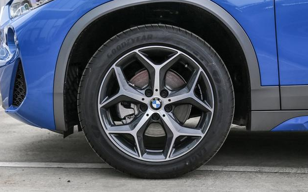宝马X2裸车21万,“跳楼价”是否能赢得消费者青睐?