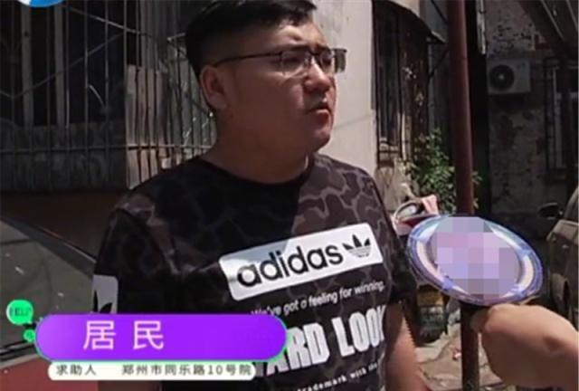 僵尸车霸占车位6年!物业:平时车主不来,一拖车,车主必来!