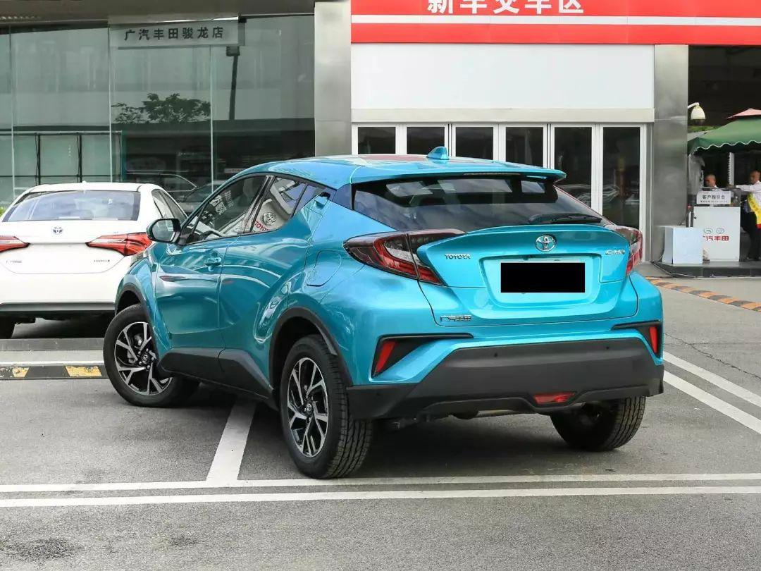 新款本田缤智对比丰田C-HR,两大热门日系小型SUV,谁更值得买