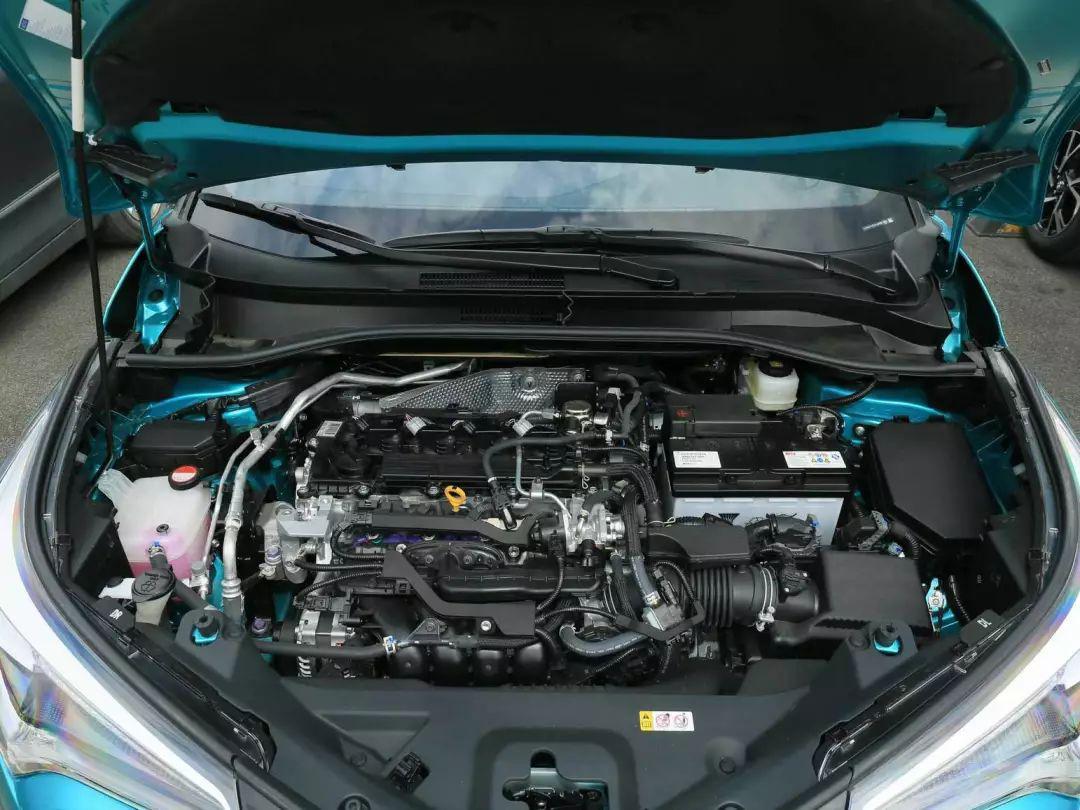 新款本田缤智对比丰田C-HR,两大热门日系小型SUV,谁更值得买