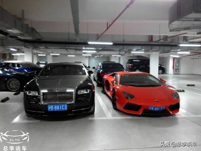 偶遇王思聪的新幻影,他那么有钱,为什么选择租车位