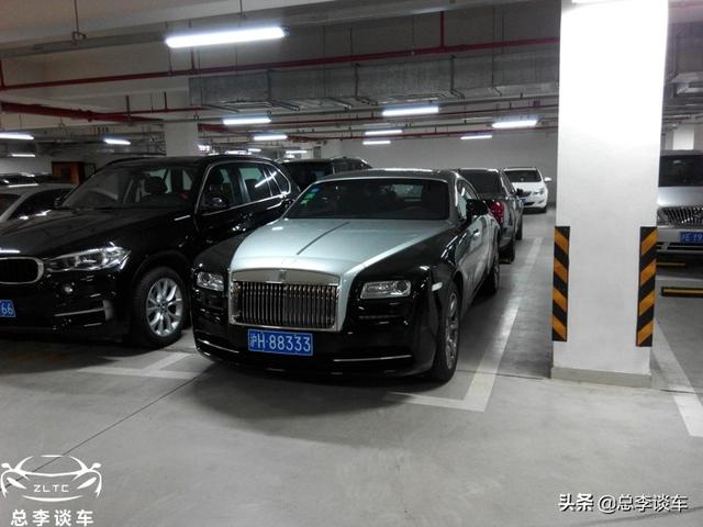 偶遇王思聪的新幻影,他那么有钱,为什么选择租车位