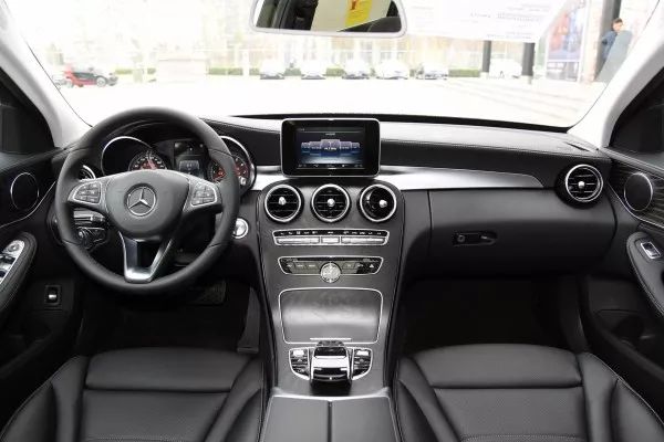 预算20万买大奔!品牌颜值都加分!