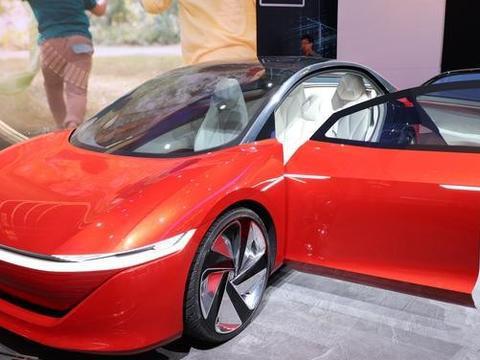 大众等车企都开始推纯电动汽车，你还准备买燃油车吗？