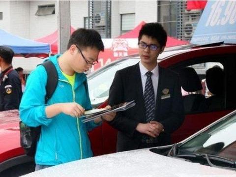 为什么现在很多人不愿意买车了？内行人：等到下个月就知道了！