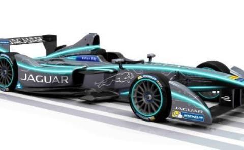 捷豹赛车，气势磅礴，不同配色有机结合，别具风采