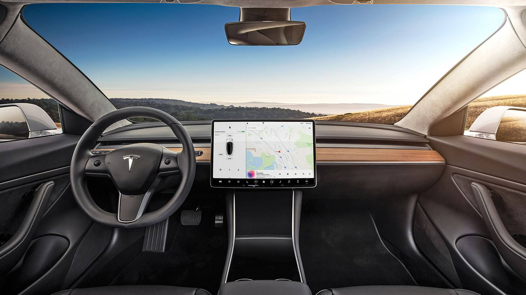 手握40万,要选Polestar 2还是Model 3?